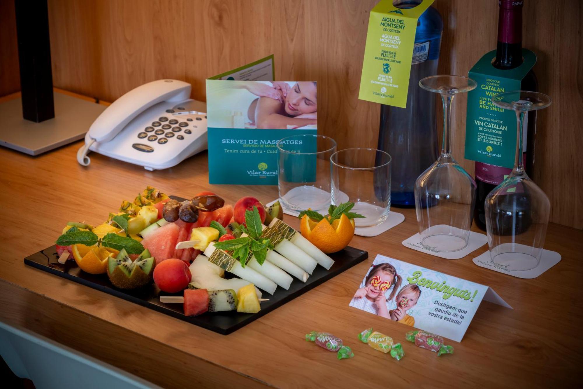 Vilar Rural De Sant Hilari Sacalm By Serhs Hotels Room photo