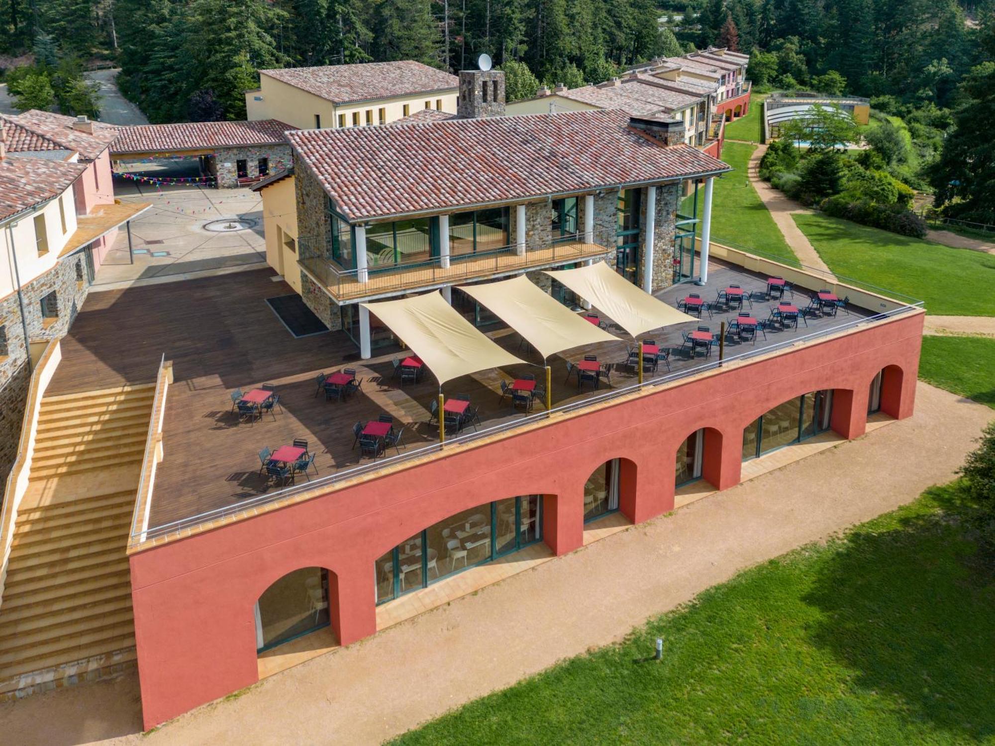Vilar Rural De Sant Hilari Sacalm By Serhs Hotels Exterior photo