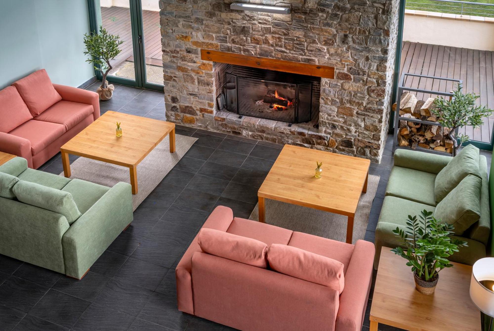 Vilar Rural De Sant Hilari Sacalm By Serhs Hotels Exterior photo